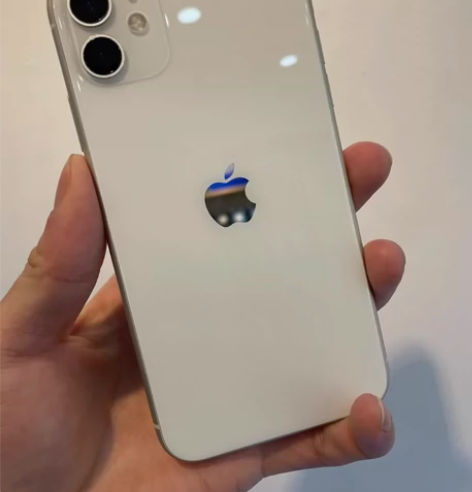 98新国行苹果 iPhone 11  12...