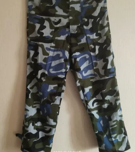男士迷彩服一套,99新,本人175穿2xl...