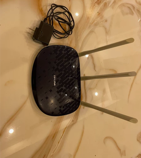 水星路由器三天线 闲置转遇需要人 感兴趣的...