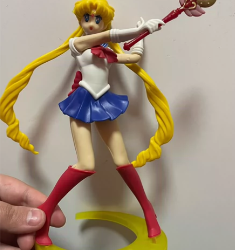 美少女战士水冰月手办塑料拼装玩具 如图 回...