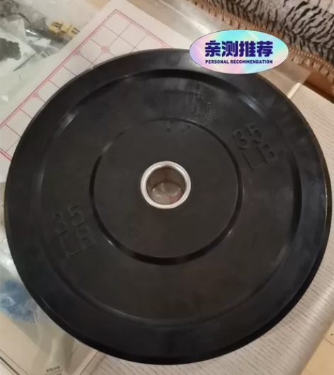 健身倒闭2吨全胶杠铃片 特价出售规格5到2...