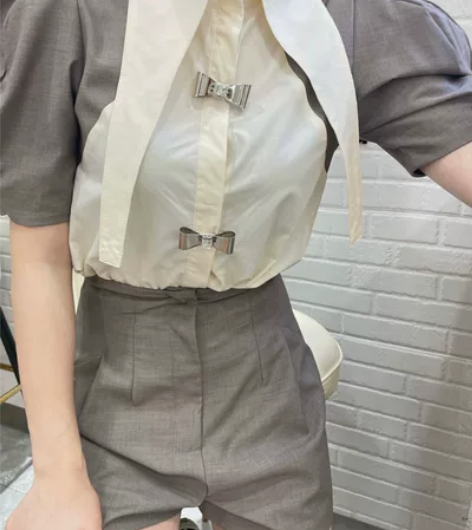 小众夏季复古泡泡袖西装面料套装可盐可甜 S...