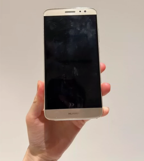 华为麦芒5MLA一AL10,64GB运行内...