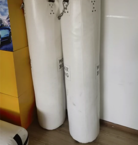 拳击沙袋,一共3个,30一个 自提:鼓楼区...