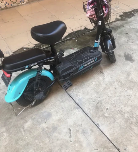 帮朋友出台上海永久电动车!带无钥匙一键启动...