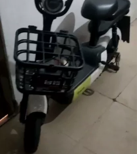 电动车可以上牌,急出,因为搬家,所以才急出...
