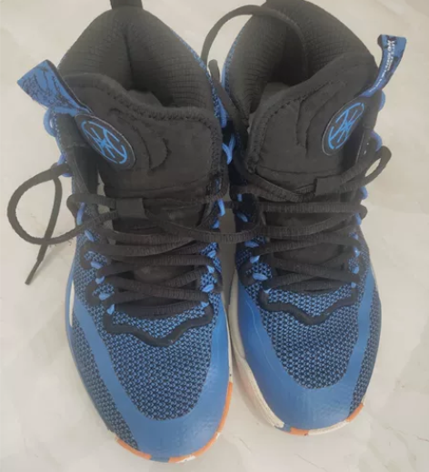 乔丹高帮篮球鞋运动鞋 41(260)鞋面完...