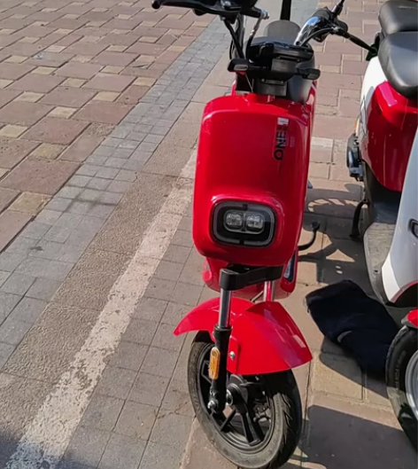 绿源48V一16AH锂电外观完电池刚一年，...